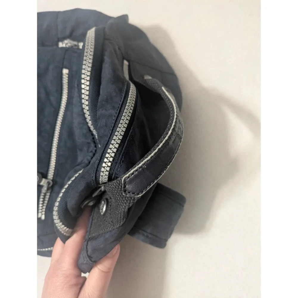 Kipling NAVY Seoul up 15